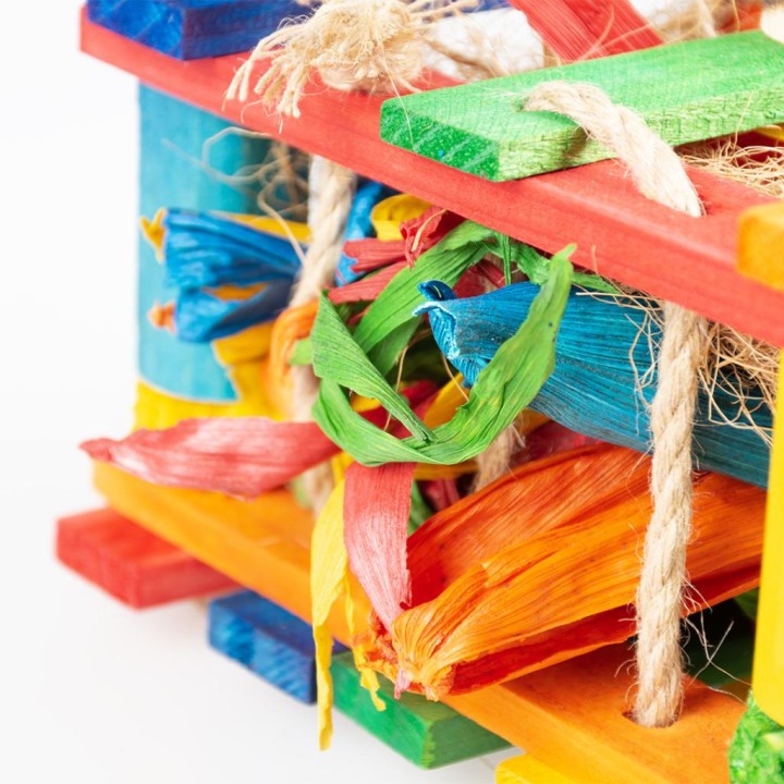 Duvo+ Zabawka dla papug Drewniana skrzynka z sizalem i kokosem